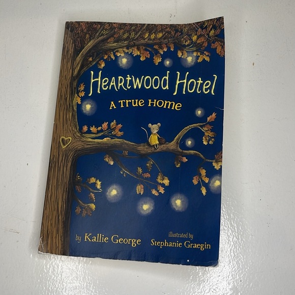 3/$9 youth novels, 3 animal themed books Story of Dr. Doolittle, Trumpet of Swan - Picture 6 of 10